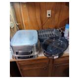 Kitchen Cookware Lot With Roasters