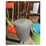 Galvanized Steel Trash Can with Lid