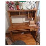Wooden likeï¿½ Desk