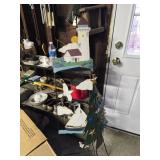 Decorative Metal Lawn Ornament Stand