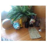 Collectibles and Decor