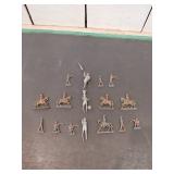 16-Piece Painted Metal Soldier Set