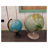 Globes, 18ï¿½ï¿½ and 22ï¿½ï¿½ Tall