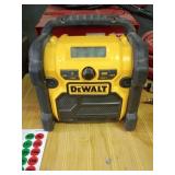 DeWalt Worksite Radio/Charger Combo