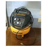 Bostitch 6-Gallon 150 PSI Air Compressor