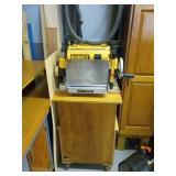 DeWalt DW735 Thickness Planer