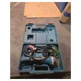 Makita 9554NB Angle Grinder With Case