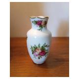 Royal Albert Old Country Roses Vase