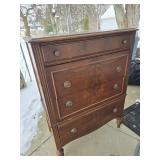 Wooden Chest of Drawers with Four Drawers