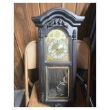 Black Wall-Mounted Quartz Clock