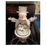 Thomas Kinkade Snowman Globe Lamp