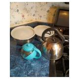 Kitchenware Set with Kettle and Bowls