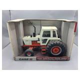 Ertl Case 1570 Tractor Dealer Edition