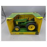 Ertl John Deere 620 Standard Tractor