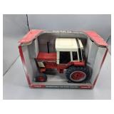 Ertl International 186 Hydro Tractor