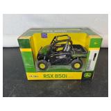 Ertl John Deere RSX 850i Gator Model