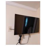 32-Inch Onn Roku TV With Wall Mount