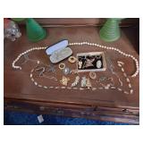 Costume Jewelry Pieces