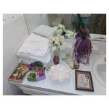 Bathroom Decorative Lot with Extras