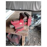 Columbian 104.5 4.5in Bench Vice
