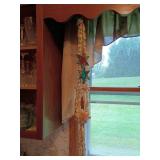 Shell Garland with Beaded Accents