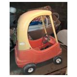 Little Tikes Cozy Coupe Ride-On Car