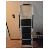White Foldable Step Ladder