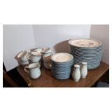 Johann Haviland Dinnerware Set