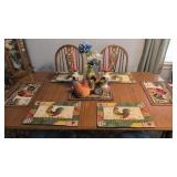 Rooster-Themed Table Decor Set