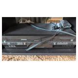 Toshiba SD-V295KU DVD VCR Combo