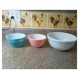 Pyrex Mixing Bowl Set