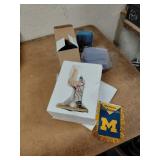 Mel Ott Figure with Extras