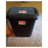 Hefty Dual XL Trash Can