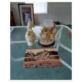Decorative Figurines With Plaque