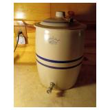 14-Inch Stoneware Water Crock
