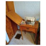Singer Sewing Machine with Cabinet