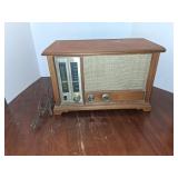 Zenith Vintage AM/FM Tube Radio