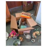 Decorative Items Lot