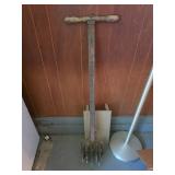 Vintage Hand-Push Cultivator