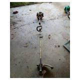 John Deere XT140SB String Trimmer