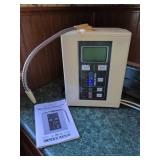Aqua Ionizer Deluxe 7.0 Water Ionizer