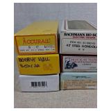 HO Scale Freight Cars Lot Accurail, Bev-Bel, Bachm