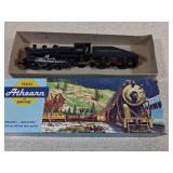 Athearn HO Scale Pennsylvania 31031 Locomotive
