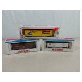 HO Scale Freight Cars Lot, Bachmann and Walthers