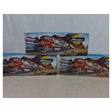 Athearn HO Scale Boxcars Set of Three boxes