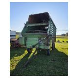 John Deere 716A Chopper Wagon