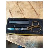 Gingher Gold-Handled Shears with Sheath
