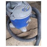 Shop-Vac 12 Gallon 5.5 Peak HP Wet/Dry Vac