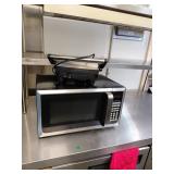 Hamilton Beach Microwave and Chefman Grill