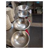 4 Stainless Steel Mixing Bowls